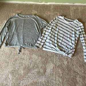 Women’s medium long sleeve top bundle.
